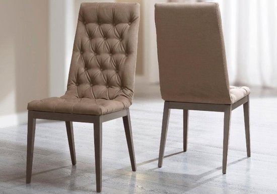 καπιτονέ καρέκλα επενδεδυμένη με οικολογικό δέρμα