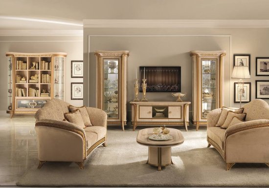 luxury σαλόνι με χρυσά έπιπλα
