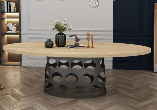 Οβάλ μοντέρνο τραπέζι με μεταλλική βάση με κύκλους