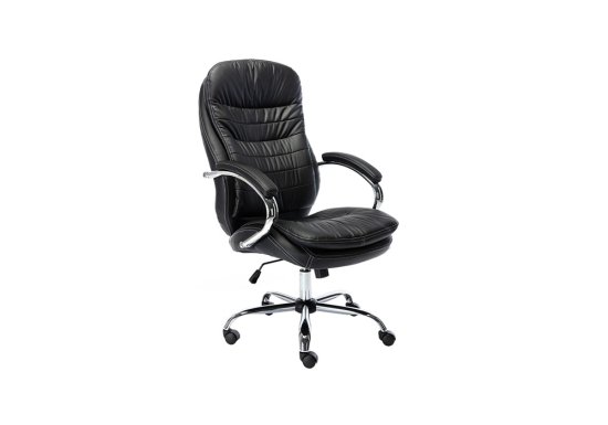 Καρέκλα γραφείου σε χρώμα μαύρο ντυμένη με δερματίνη