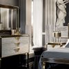 Ιταλική μοντέρνα luxury συρταριέρα με ξύλο φτελιάς και χρυσό φινίρισμα
