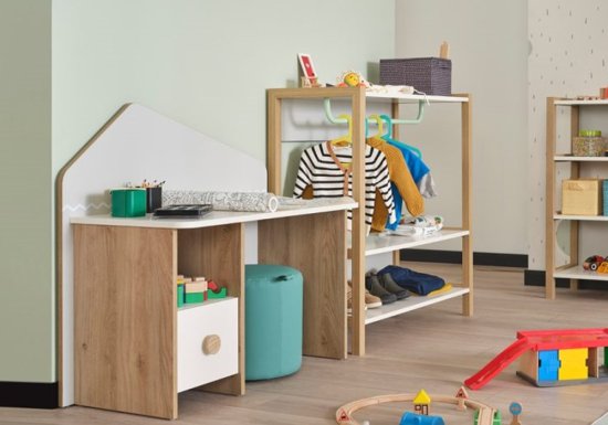 Γραφείο για παιδικό δωμάτιο σε λευκή απόχρωση και ξύλινη βάση