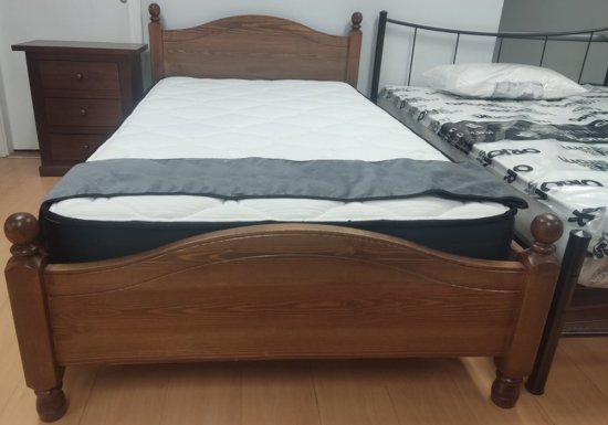 Ξύλινο κρεβάτι απο σουηδικό ξύλο