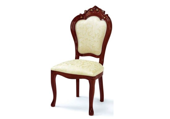 Καρέκλα τραπεζαρίας κλασσικού στυλ η οποία είναι σχεδιασμένη με καρυδί σκελετό.