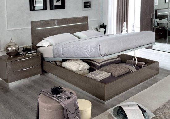 Ιταλικό γκρι κρεβάτι με ασημόσκονη