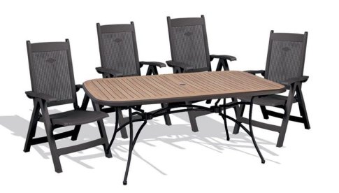 Τραπέζι με σκελετό αλουμινίου και τέσσερις καρέκλες