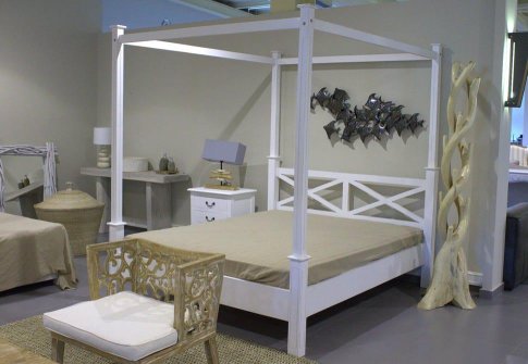 Κρεβάτι Διπλό σε Λευκή Πατίνα με Ουρανό J-143543