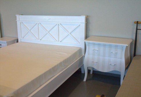 Υπέρδιπλο Κρεβάτι από Μαόνι Χιαστή J-127613